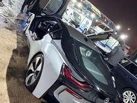 Second-hand BMW i8 Comfort Edition 362 CP (266 kW) 2017 Culoaregri Coupe