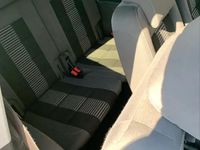 Second-hand VW Touran United 105 CP (77 kW) 2008 Gri Monovolum