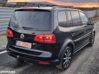 Second-hand VW Touran 170 CP (125 kW) 2011 Culoarenegru Monovolum