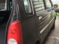 Second-hand Opel Agila 95 CP (69 kW) 2004 Negru Hatchback