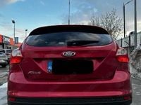 Second-hand Ford Focus 125 CP (91 kW) 2012 Rosu Hatchback