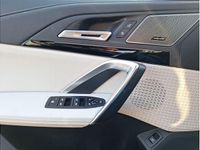 Second-hand BMW X1 Comfort Edition 150 CP (110 kW) 2025 Verde cape york metalizat metalizat SUV