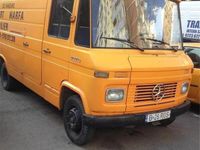 Second-hand Mercedes 400 70 CP (51 kW) 1977