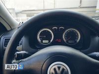 Second-hand VW Bora 131 CP (96 kW) 2003 Gri Berlinǎ