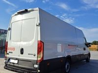 second-hand Iveco Daily 35S14, Autofurgon 16mc, 6 ewp, inmatriculat 18.12.2018