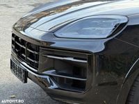 Second-hand Porsche Cayenne Coupe 470 CP (345 kW) 2025 Culoarenegru Coupe