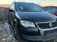 Second-hand VW Touran 140 CP (102 kW) 2007 Monovolum