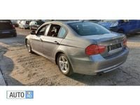 Second-hand BMW 320 143 CP (105 kW) 2009 Gri Berlinǎ