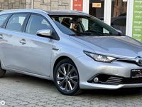 second-hand Toyota Auris Hybrid 