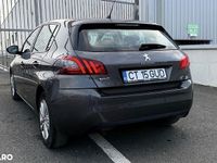 Second-hand Peugeot 308 Active 130 CP (95 kW) 2020 Culoaremaro Hatchback