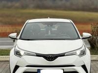 Second-hand Toyota C-HR 116 CP (85 kW) 2019 Culoarealb SUV