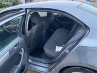 Second-hand VW Jetta Trendline 105 CP (77 kW) 2017 Gri Berlinǎ