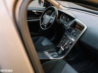 Second-hand Volvo XC60 Standard 163 CP (119 kW) 2011 Culoaregri SUV