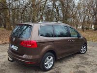 Second-hand VW Sharan 170 CP (125 kW) 2011 Culoaremaro Monovolum