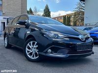 second-hand Toyota Auris Hybrid 