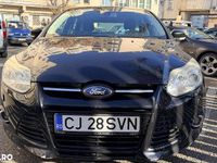 Second-hand Ford Focus 125 CP (91 kW) 2014 Culoarenegru Hatchback