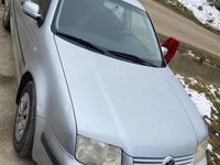 Second-hand VW Bora 102 CP (75 kW) 2002 Argintiu Berlinǎ
