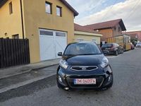 Second-hand Kia Picanto 70 CP (51 kW) 2012 Culoarenegru Hatchback