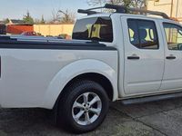 Second-hand Nissan Navara 190 CP (139 kW) 2012 Culoarealb Pickup
