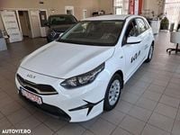 Nouă Kia Ceed Best 140 CP (102 kW) 2025 Culoarealb Hatchback