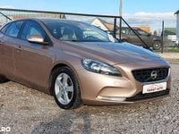 Second-hand Volvo V40 115 CP (84 kW) 2012 Culoaremaro Hatchback