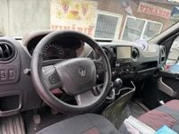 Second-hand Renault Master 146 CP (107 kW) 2012