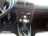 Second-hand VW Golf IV 75 CP (55 kW) 2002 Gri Hatchback