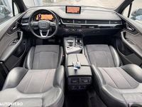 Second-hand Audi Q7 Advanced 272 CP (200 kW) 2016 Culoaregri SUV