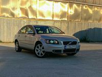 Second-hand Volvo S40 136 CP (100 kW) 2006 Argintiu Berlinǎ
