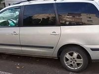 Second-hand VW Sharan 116 CP (85 kW) 2002 Gri Monovolum