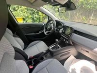 Second-hand Mitsubishi Colt Invite 91 CP (66 kW) 2023 Alb Hatchback