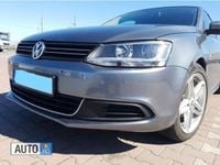 Second-hand VW Jetta 105 CP (77 kW) 2012 Gri Berlinǎ