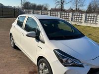 Second-hand Toyota Yaris Hybrid Luna 73 CP (53 kW) 2017 Culoarealb