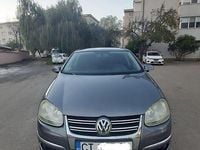 Second-hand VW Jetta Comfortline 102 CP (75 kW) 2008 Culoaregri Berlinǎ