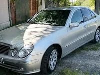 Second-hand Mercedes 220 150 CP (110 kW) 2003 Berlinǎ