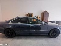 Second-hand Audi A8 Premium 210 CP (154 kW) 2009 Culoarealbastru Berlinǎ