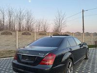 Second-hand Mercedes S320 235 CP (172 kW) 2008 Culoarenegru Berlinǎ