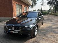 Second-hand BMW 530 Sport Line 258 CP (189 kW) 2014 Culoaremaro Break
