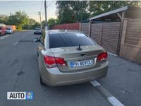 Second-hand Chevrolet Cruze 113 CP (83 kW) 2010 Galbeuriu Berlinǎ