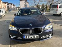 Second-hand BMW 740 Comfort Edition 313 CP (230 kW) 2013 Culoarealbastru Berlinǎ