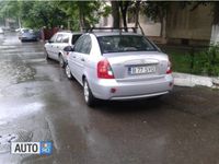 second-hand Hyundai Accent BENZINA