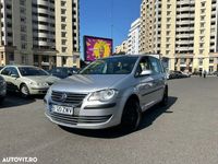 Second-hand VW Touran Conceptline 90 CP (66 kW) 2008 Gri Monovolum