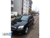 second-hand Toyota Avensis 1600