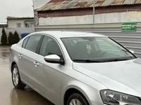 Second-hand VW Passat 105 CP (77 kW) 2014 Berlinǎ