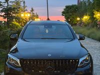 Second-hand Mercedes GLC220 AMG line 170 CP (125 kW) 2018 Culoarenegru SUV