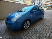 Second-hand Toyota Prius 113 CP (83 kW) 2006 Culoarealbastru Hatchback