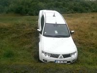 Second-hand Mitsubishi L200 178 CP (130 kW) 2013 Alb Pickup
