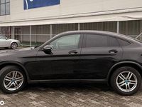 Second-hand Mercedes GLC200 AMG line 163 CP (119 kW) 2021 Culoarenegru SUV