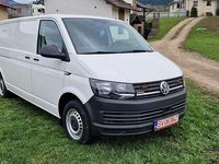 Second-hand VW Transporter 150 CP (110 kW) 2018 Culoarealb Van