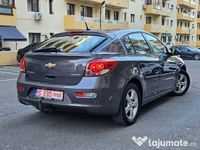 second-hand Chevrolet Cruze / 2011 / 1.6 GPL / 125 CP / Garantie 12 luni / RATE